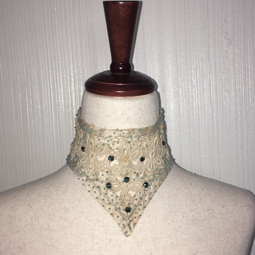 Vintage Very Rare EdwardianLace Triangle Choker Collar Costume Halloween Fetish